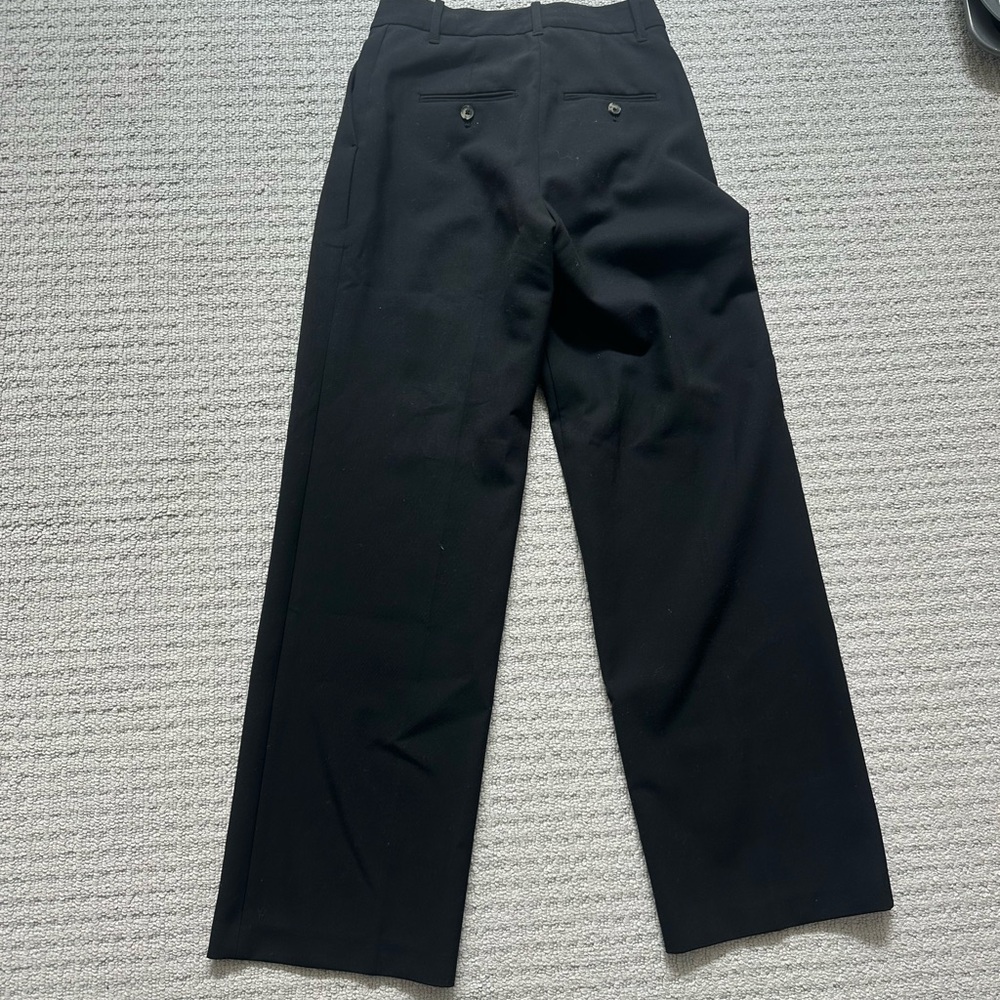Aritiza Effortless Pants - Picture 3 of 3